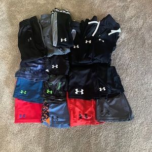 Boys Under Armour Lot- XS
